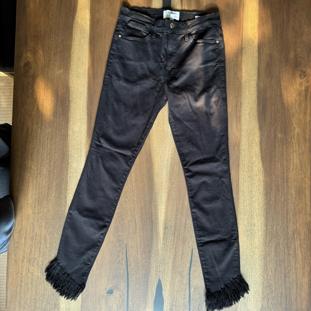 FRAME DENIM Le High Skinny Fringe Ankle Jeans Black Denim Step Hem